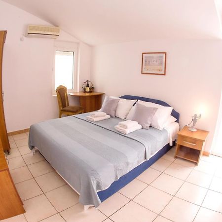 Apartments & Rooms Nikolic Μπούντβα Εξωτερικό φωτογραφία