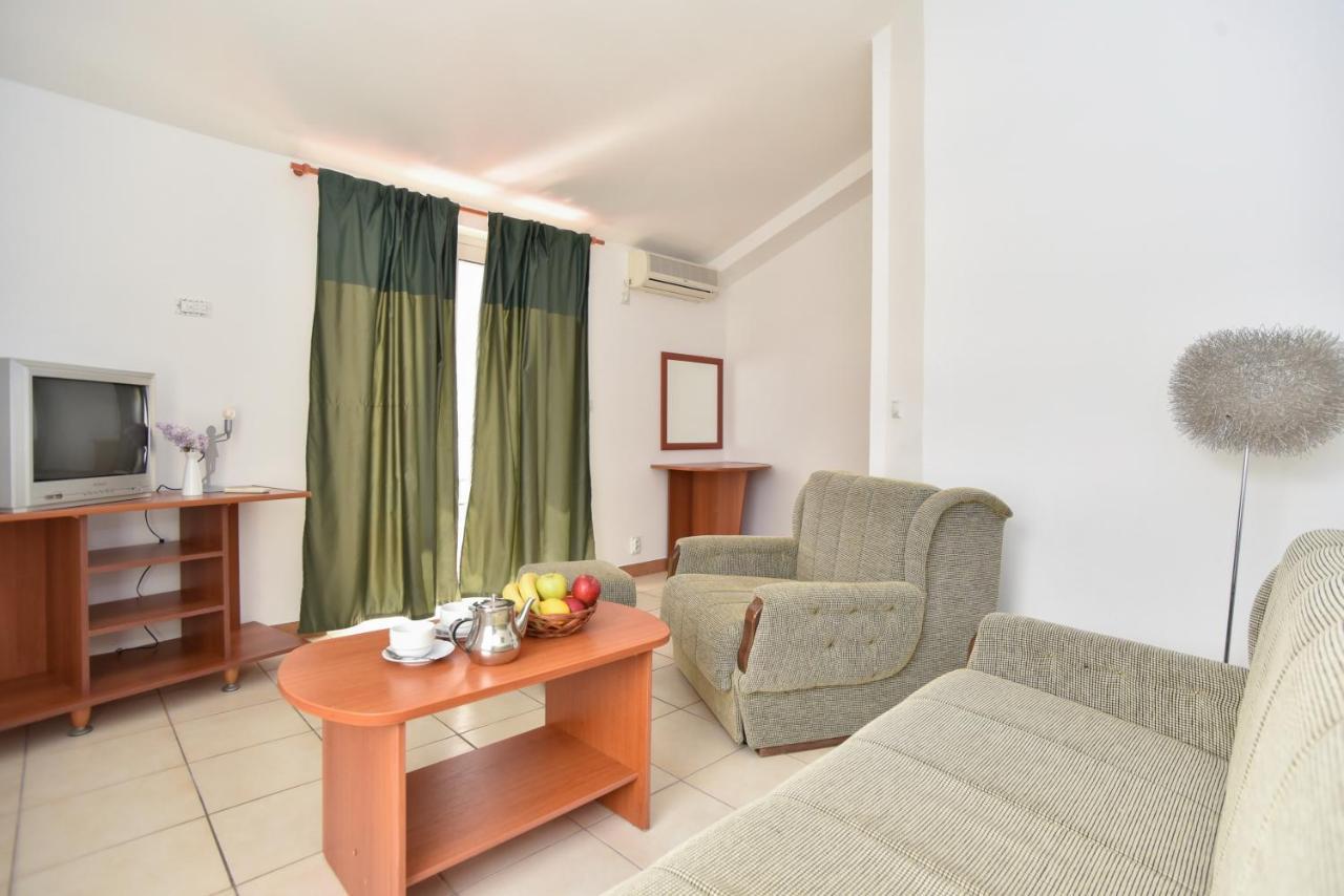 Apartments & Rooms Nikolic Μπούντβα Εξωτερικό φωτογραφία