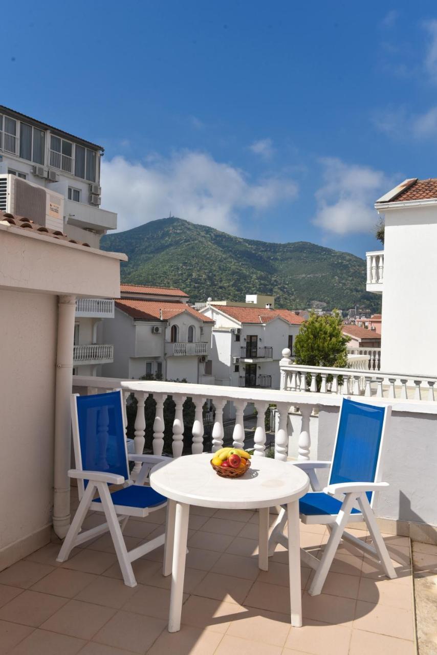 Apartments & Rooms Nikolic Μπούντβα Εξωτερικό φωτογραφία