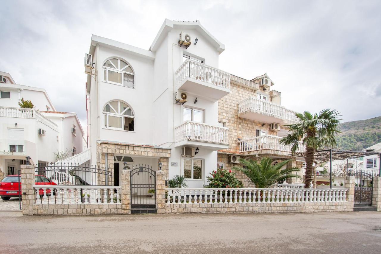 Apartments & Rooms Nikolic Μπούντβα Εξωτερικό φωτογραφία