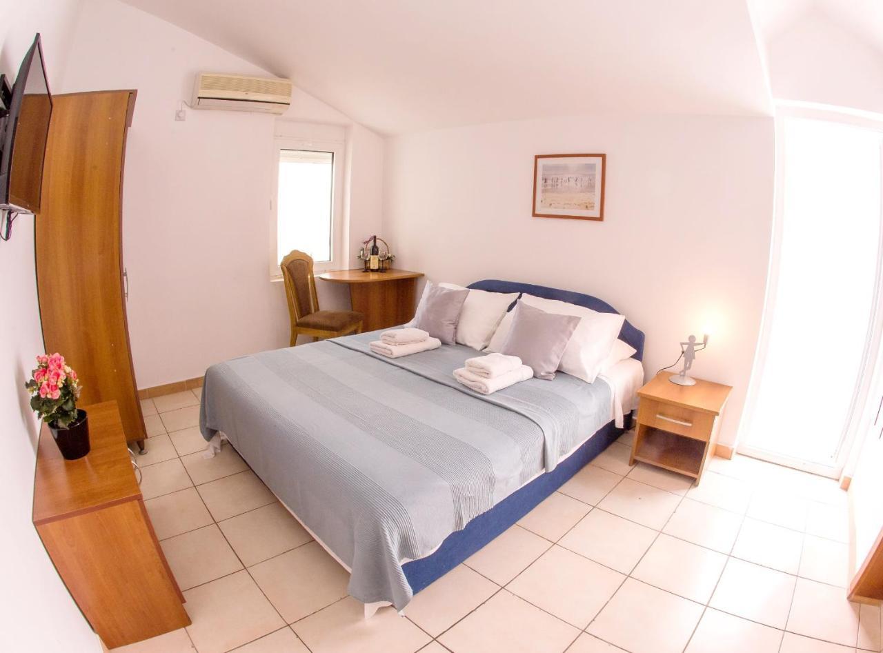 Apartments & Rooms Nikolic Μπούντβα Εξωτερικό φωτογραφία