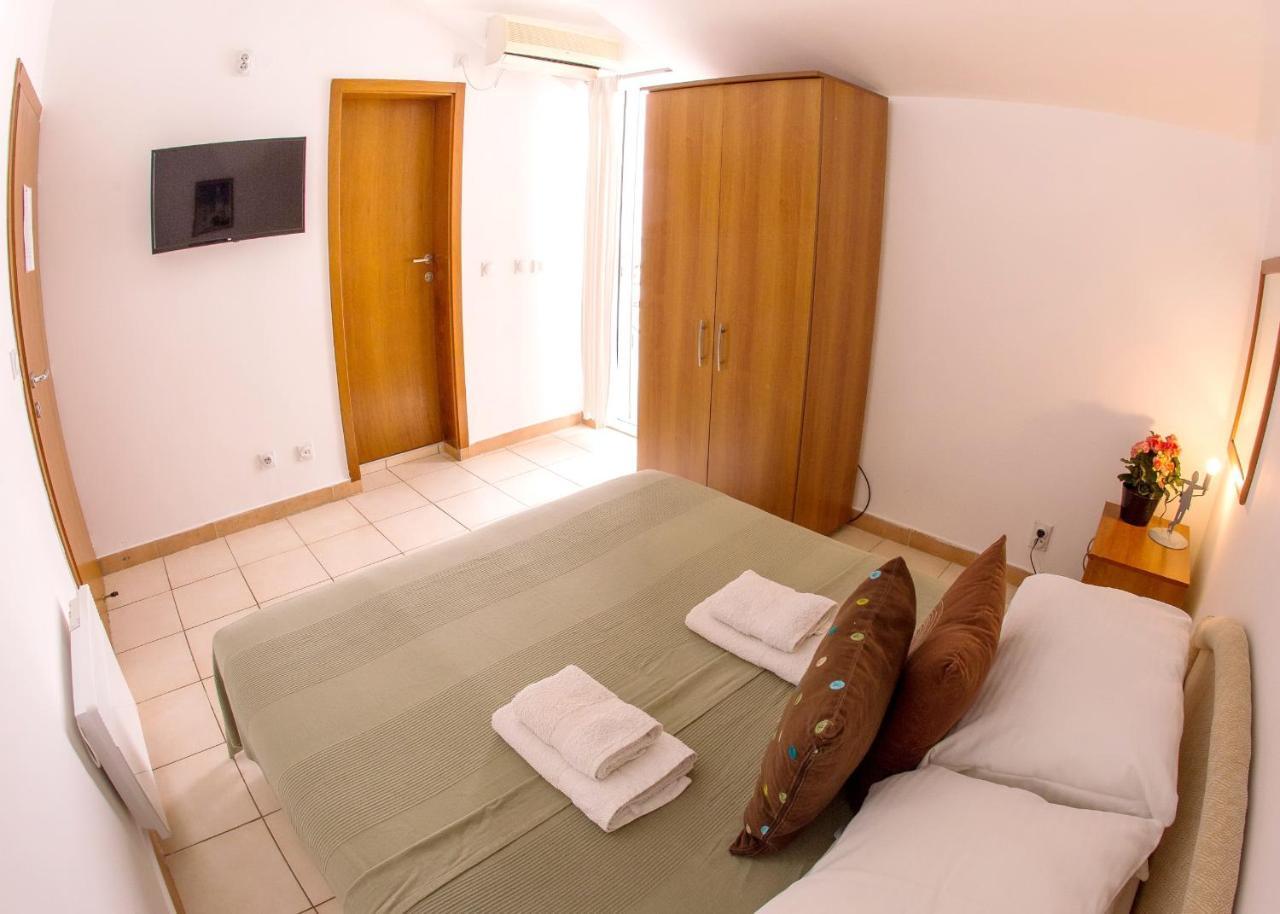 Apartments & Rooms Nikolic Μπούντβα Εξωτερικό φωτογραφία