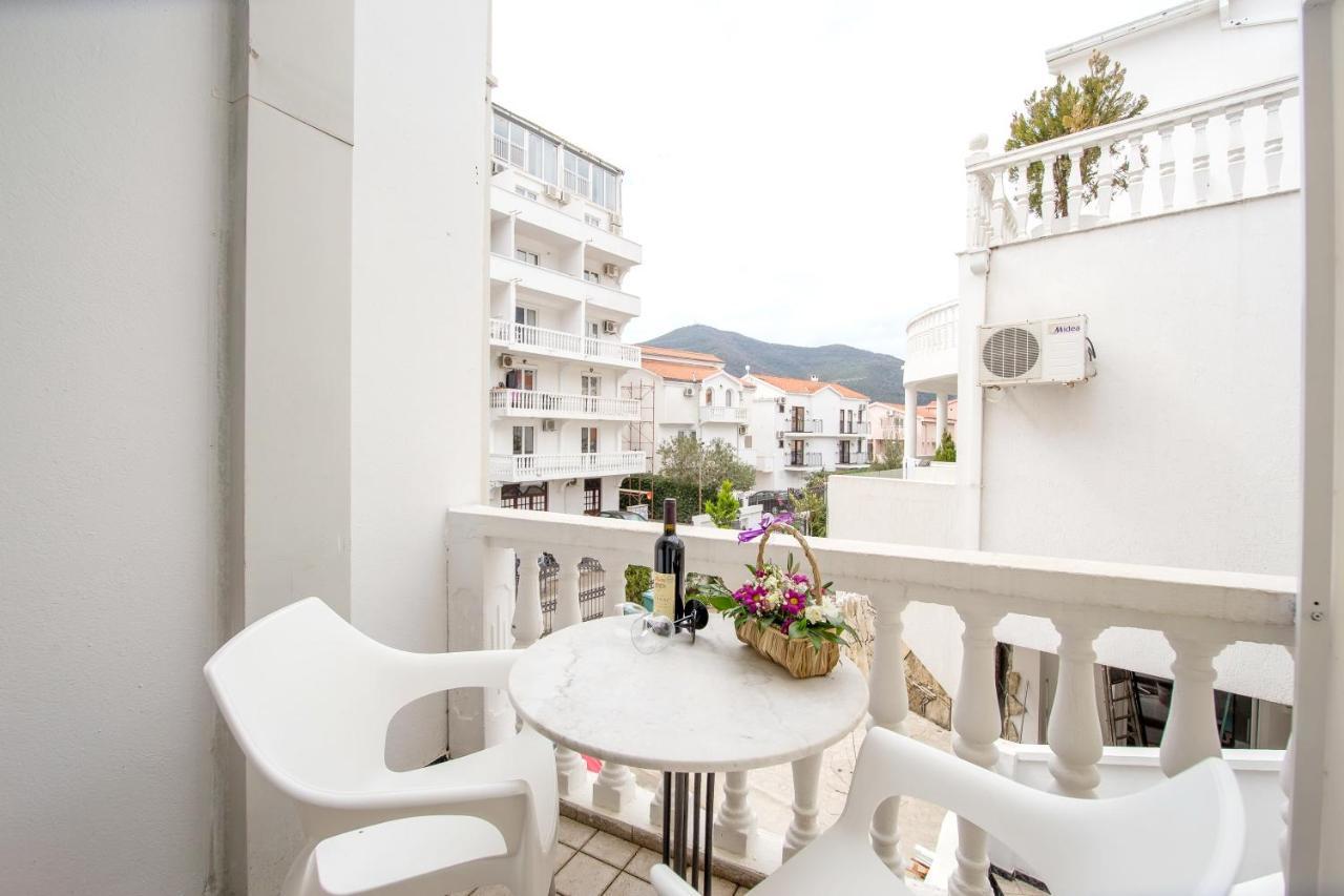 Apartments & Rooms Nikolic Μπούντβα Εξωτερικό φωτογραφία