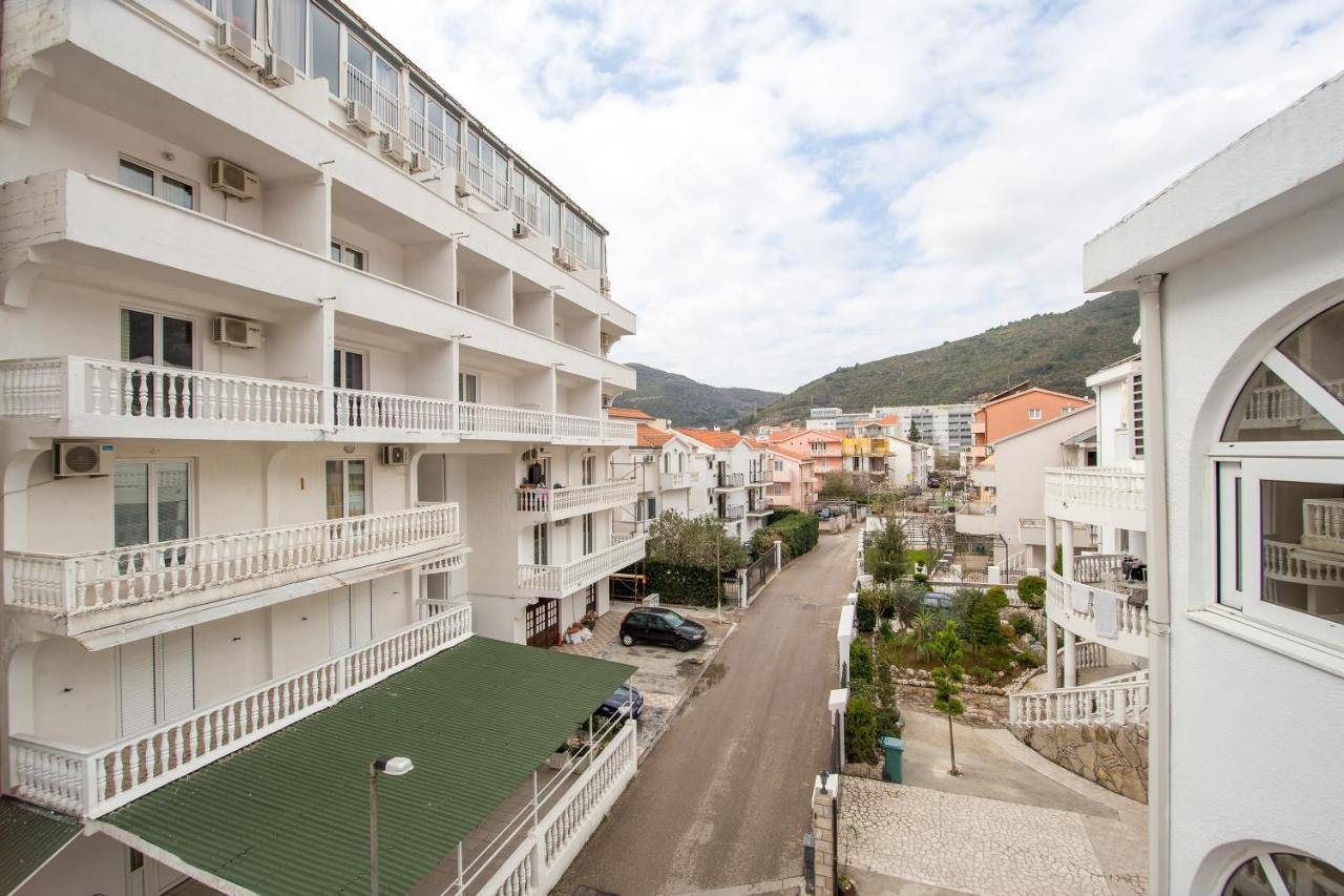 Apartments & Rooms Nikolic Μπούντβα Εξωτερικό φωτογραφία
