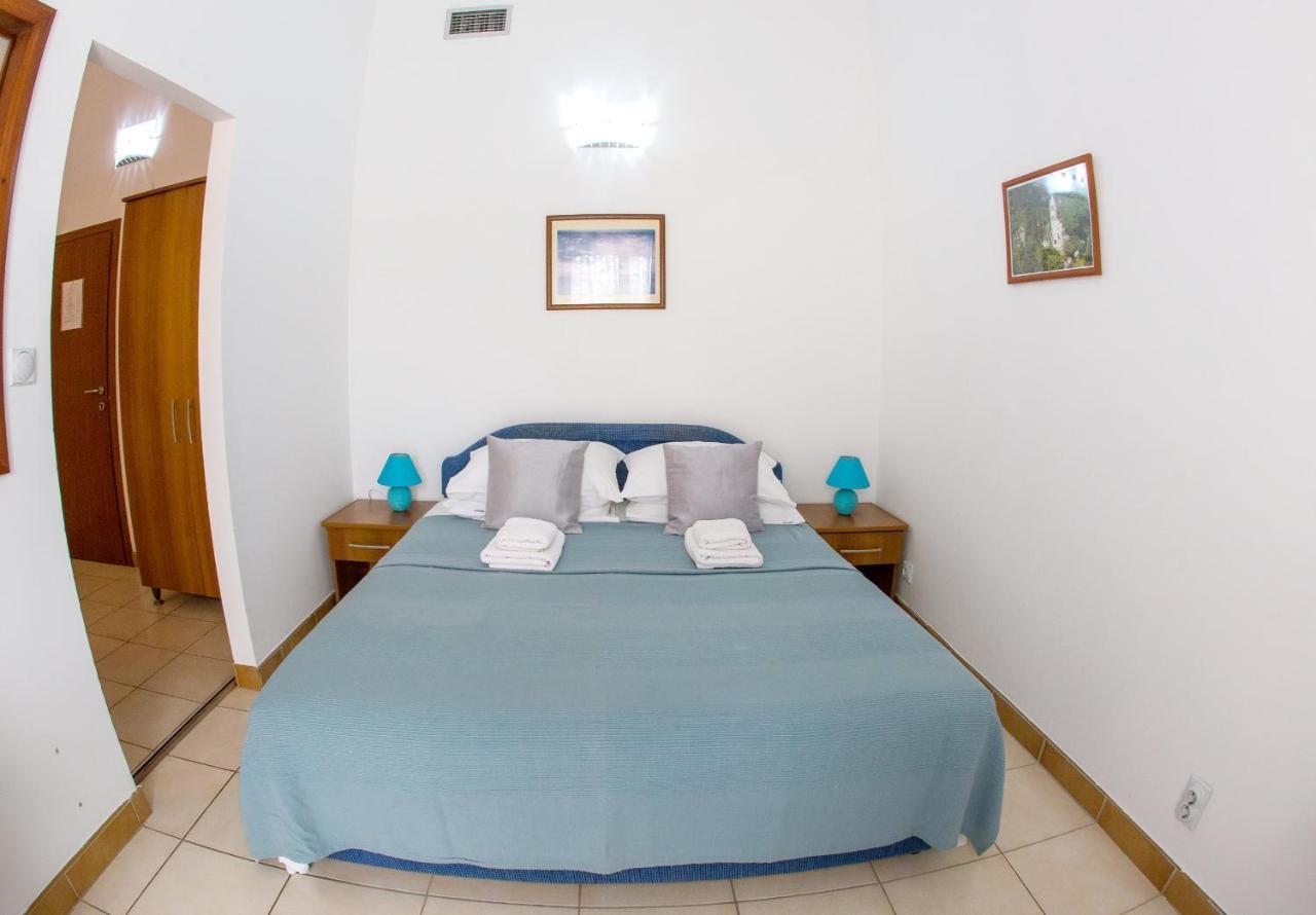 Apartments & Rooms Nikolic Μπούντβα Εξωτερικό φωτογραφία